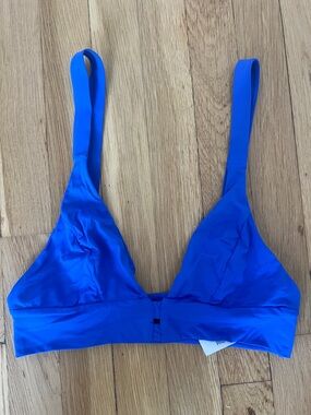 Cute Women’s Blue/Purple Wireless Triangle Bikini Top